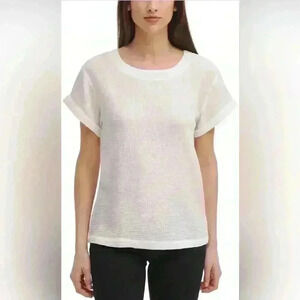 Calvin Klein women’s rolled cuff short sleeve top. Size Medium.